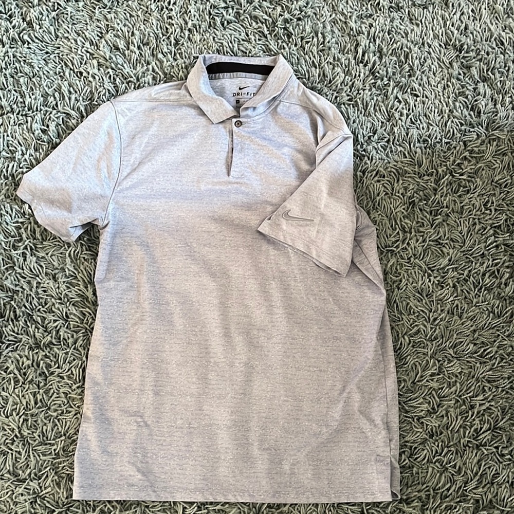 MENS NIKE DRI FIT POLO SIZE MEDIUM